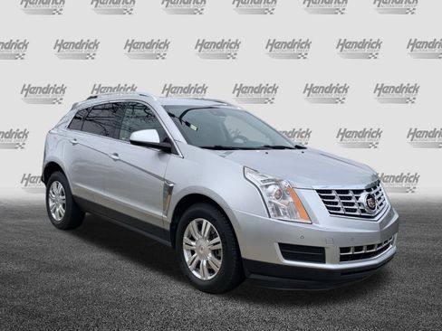 Used 2016 Cadillac SRX Luxury w/ Driver Awareness Package image 2