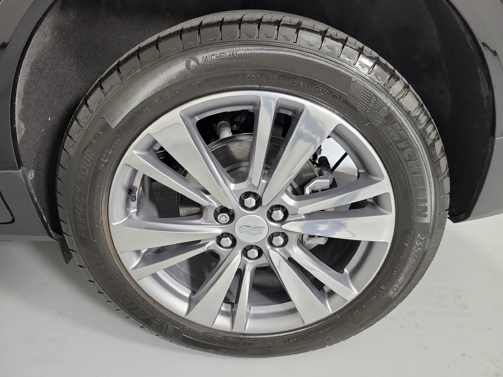Used 2026 Cadillac XT5 Premium Luxury w/ Driver Assist Package FWD image 11