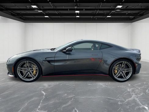 New 2026 Aston Martin V8 Vantage S RWD image 2