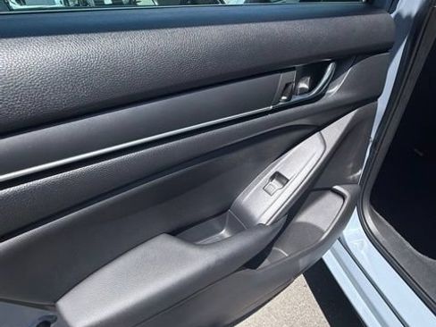 Used 2022 Honda Accord Sport image 22
