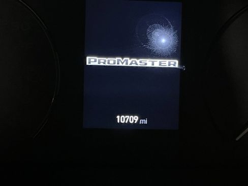 Used 2025 RAM ProMaster 2500 w/ Convenience Group image 13