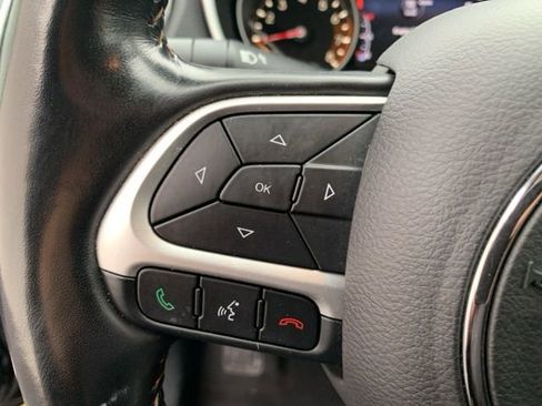 Used 2021 Jeep Compass Limited image 29