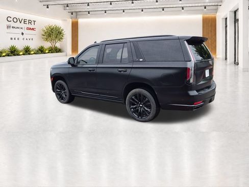 Used 2023 Cadillac Escalade Sport w/ Touring Package AWD/4WD image 10