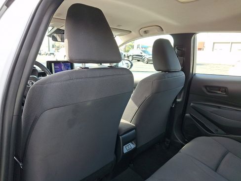 Used 2024 Toyota Corolla LE image 21
