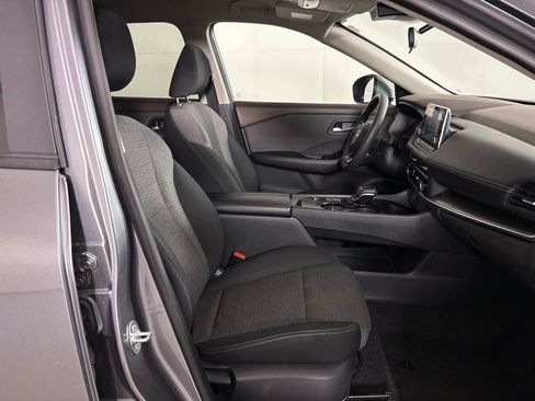 Used 2023 Nissan Rogue SV FWD image 39