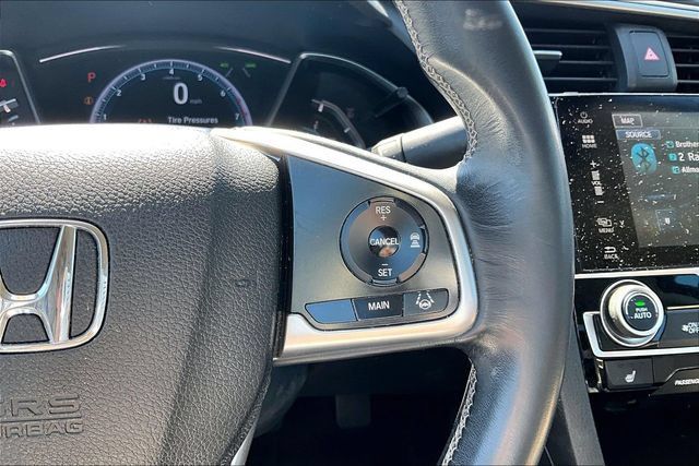Used 2016 Honda Civic Touring image 12