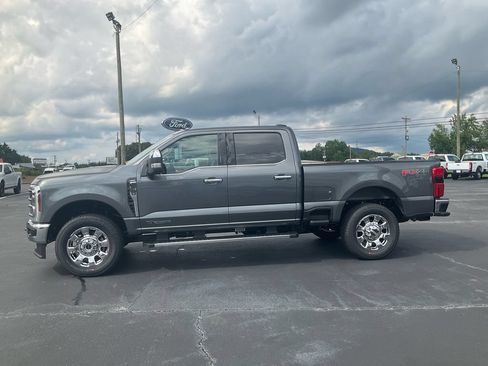 New 2026 Ford F250 Lariat w/ Chrome Package AWD/4WD image 8
