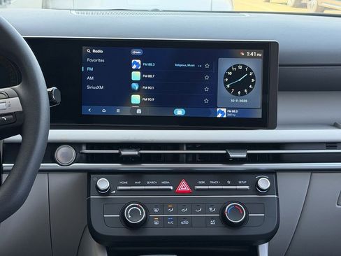 New 2026 Hyundai Tucson SE image 15