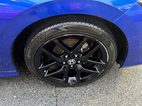 Used 2022 Honda Civic Sport image 10