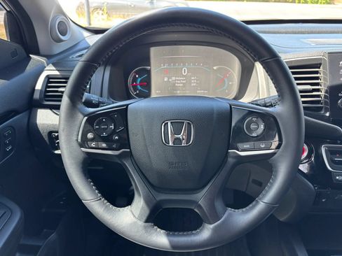 Used 2019 Honda Pilot Touring image 13