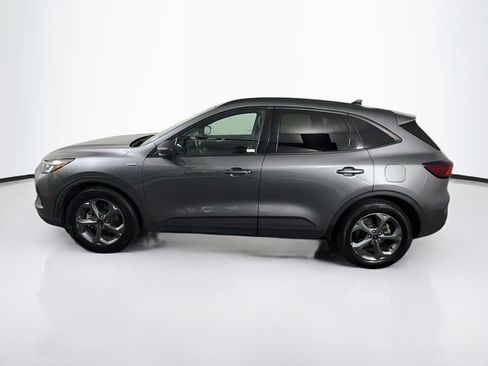 Used 2025 Ford Escape ST-Line FWD image 4