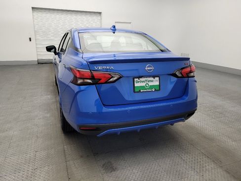 Used 2024 Nissan Versa SR image 6