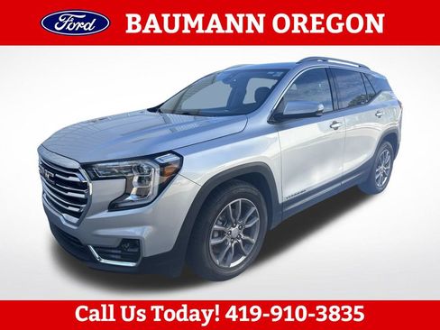 Used 2022 GMC Terrain SLT w/ LPO, Floor Liner Package FWD image 7