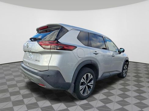 Used 2021 Nissan Rogue SV AWD/4WD image 3