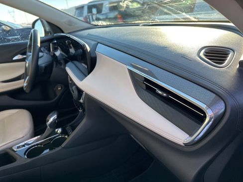 Used 2024 Buick Encore GX Avenir w/ Avenir Convenience Package AWD/4WD image 34