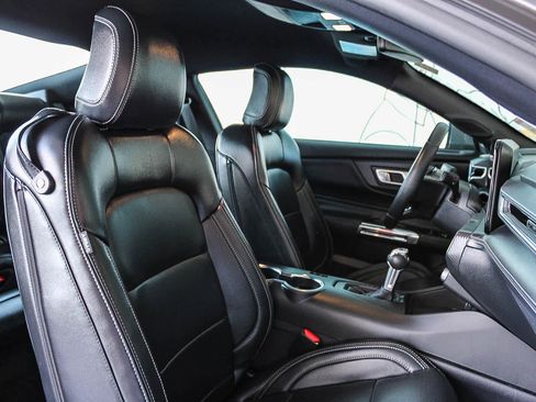 Used 2025 Ford Mustang Premium RWD image 15