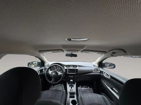 Used 2019 Nissan Sentra SV FWD image 14