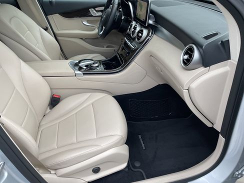 Used 2019 Mercedes-Benz GLC 300 image 48