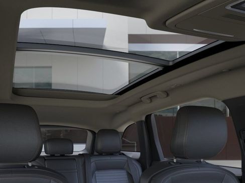 New 2026 Lincoln Nautilus Reserve AWD/4WD image 22