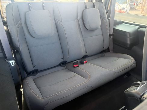 Used 2024 Jeep Wrangler Willys image 13