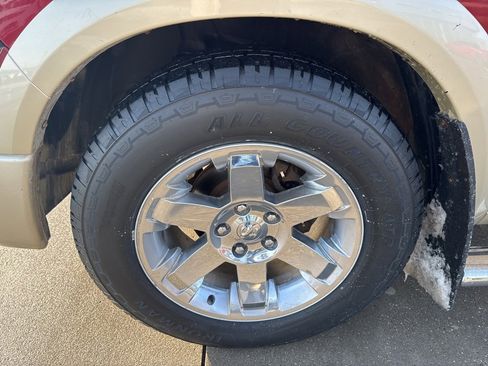 Used 2012 RAM 1500 Laramie Longhorn image 4