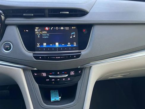 Used 2019 Cadillac XT5 Luxury image 26