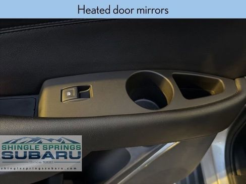 Used 2017 Cadillac Escalade ESV Luxury image 33