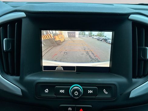 Used 2023 GMC Terrain SLE w/ Driver Convenience Package AWD/4WD image 18
