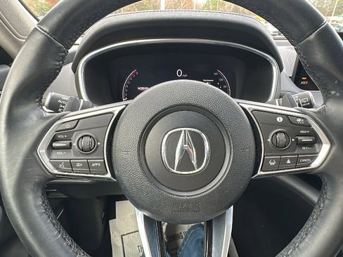 Used 2023 Acura MDX SH-AWD image 25