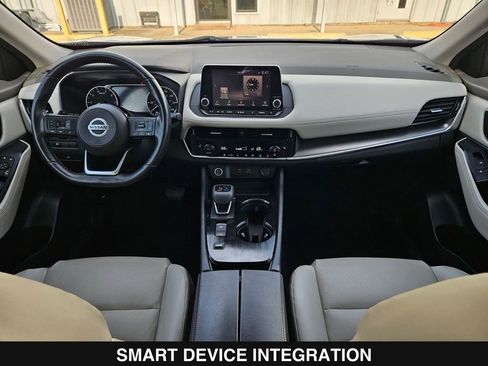 Used 2021 Nissan Rogue SV w/ Premium Package image 20