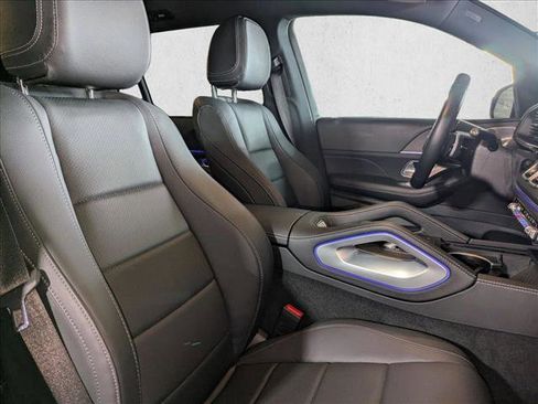 Certified 2024 Mercedes-Benz GLS 450 4MATIC image 22