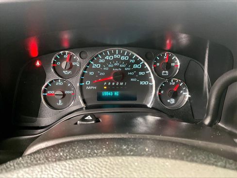 Used 2024 Chevrolet Express 2500 w/ Driver Convenience Package image 24