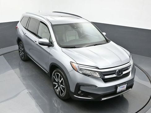 Used 2021 Honda Pilot Touring image 19
