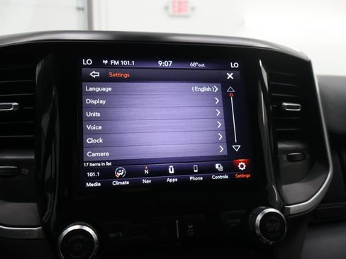 Used 2021 RAM 2500 Big Horn w/ Level 1 Equipment Group AWD/4WD image 58
