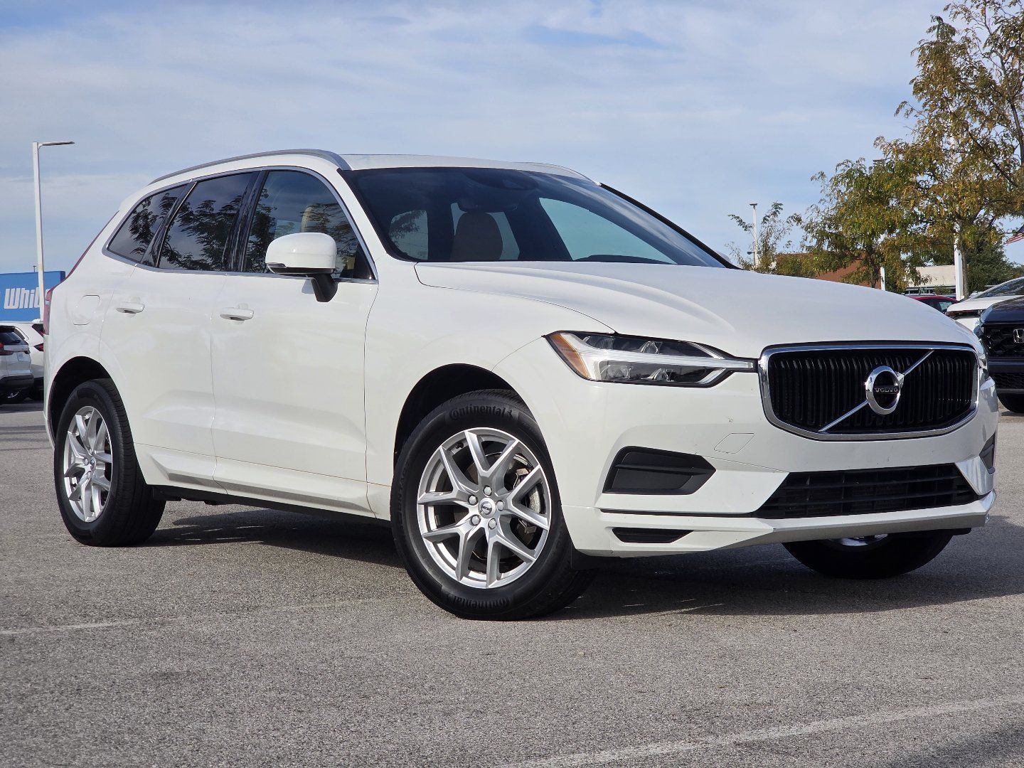 Used 2020 Volvo XC60 T5 Momentum AWD/4WD image 2