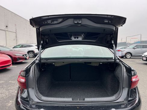 Used 2025 Volkswagen Jetta S image 28