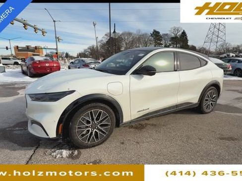 Used 2024 Ford Mustang Mach-E Premium image 4