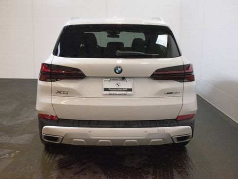 Certified 2026 BMW X5 xDrive40i w/ Parking Assistance Package image 5
