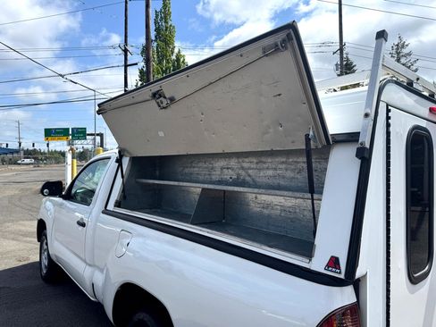 Used 2012 Toyota Tacoma 2WD Regular Cab image 16