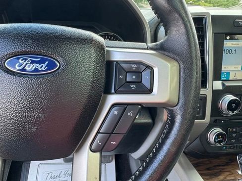 Used 2018 Ford F150 Lariat w/ Equipment Group 501A Mid AWD/4WD image 30