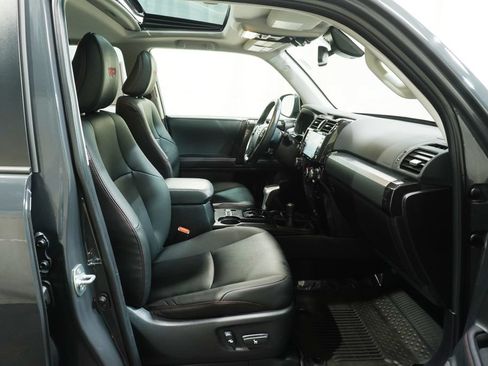 Used 2024 Toyota 4Runner TRD Off-Road Premium w/ Off Road Premium Plus Package AWD/4WD image 11