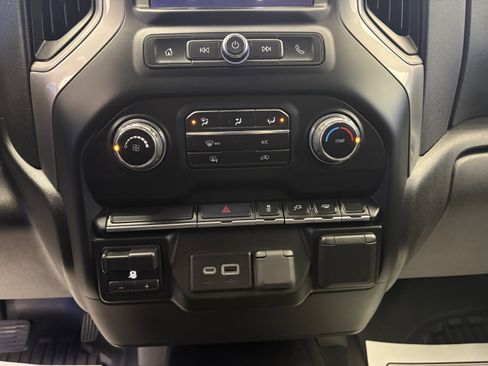 Used 2022 Chevrolet Silverado 2500 W/T w/ WT Fleet Convenience Package image 20