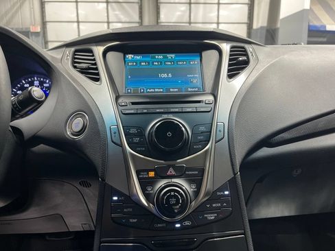 Used 2013 Hyundai Azera w/ Technology Pkg FWD image 25
