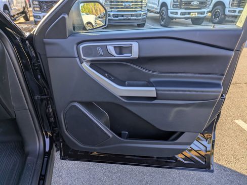 Certified 2023 Ford Explorer XLT w/ Equipment Group 202A image 42