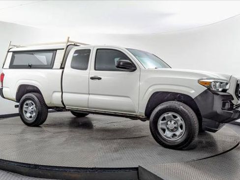 Used 2021 Toyota Tacoma SR RWD image 8