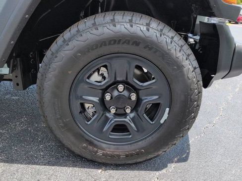 Used 2024 Jeep Wrangler Unlimited Sport AWD/4WD image 11