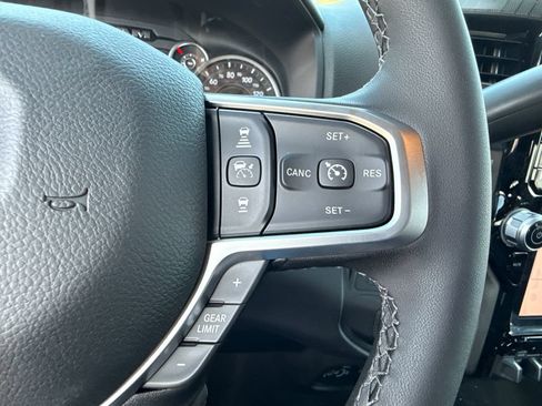 New 2026 RAM 2500 Big Horn AWD/4WD image 31