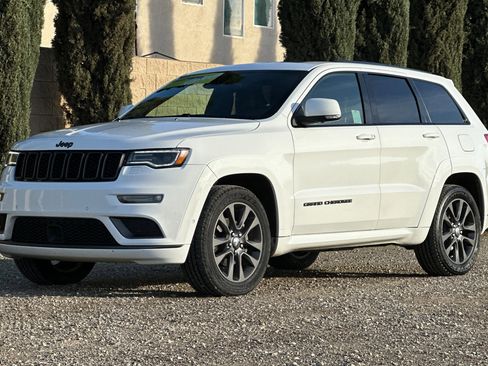 Used 2018 Jeep Grand Cherokee High Altitude image 8