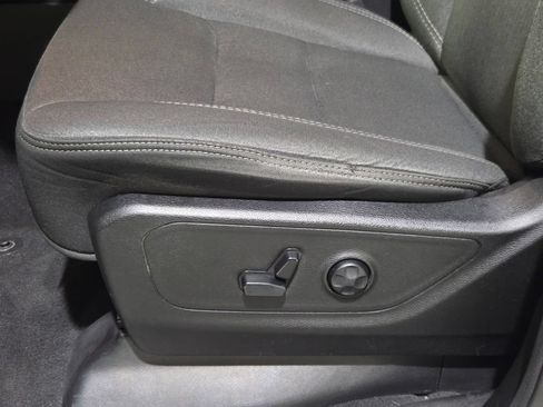 Used 2019 RAM 1500 Big Horn AWD/4WD image 15