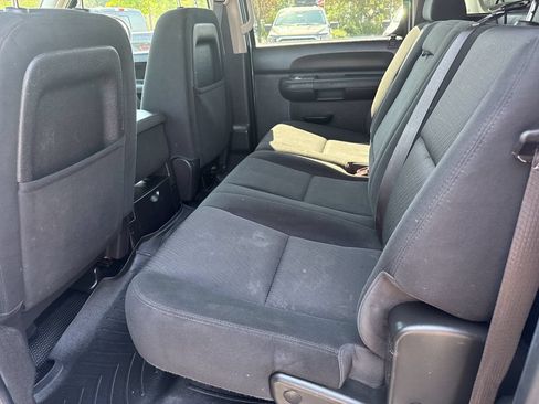 Used 2013 Chevrolet Silverado 2500 LT AWD/4WD image 14